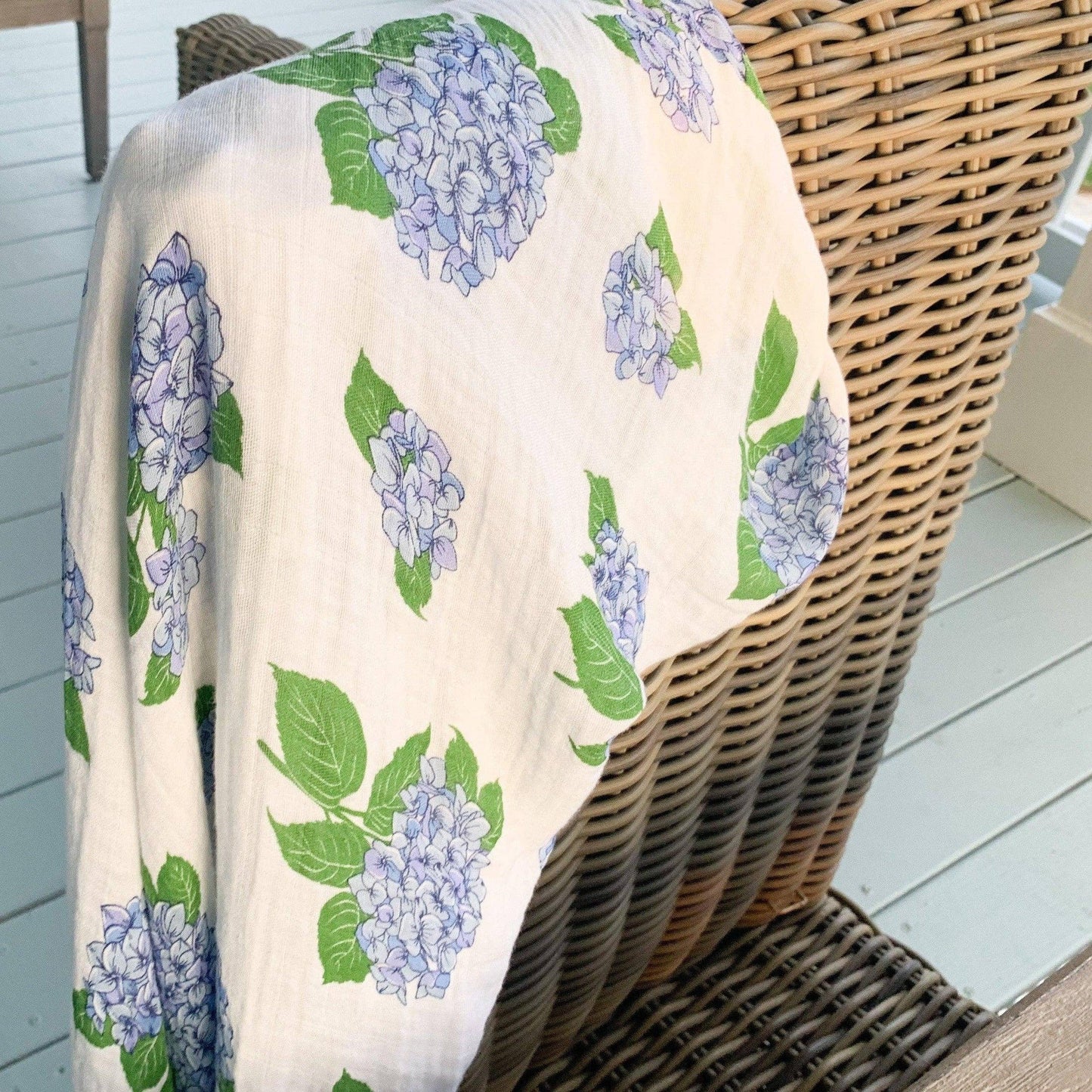 Swaddle - Hydrangeas Baby Muslin Swaddle/Receiving Blanket Breathable and Lightweight