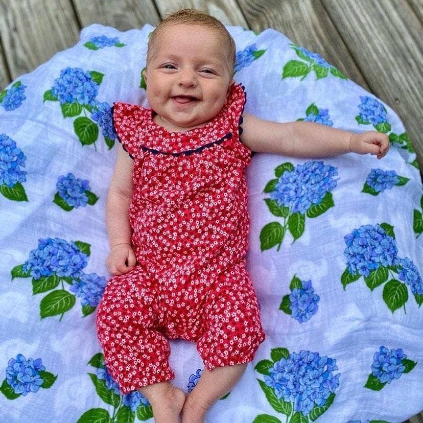 Swaddle - Hydrangeas Baby Muslin Swaddle/Receiving Blanket Breathable and Lightweight